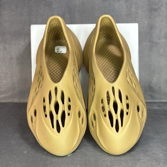 Yeezy Foam Runner Ochre Tan Slip On Shoes Size 6 Unisex main image 9